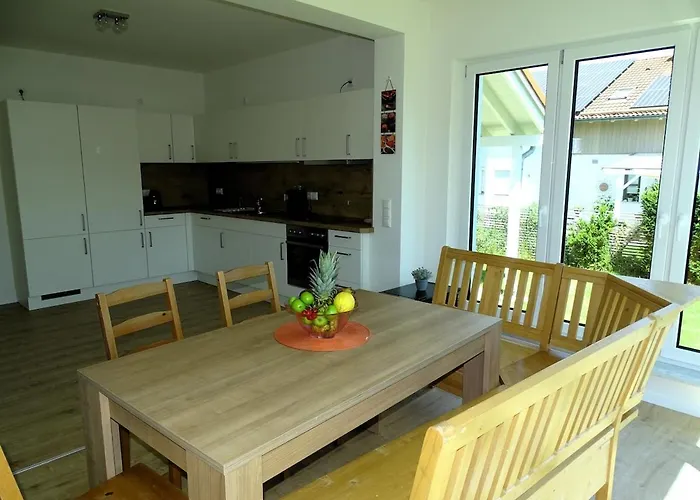 Сasa de vacaciones Sunny House, 2 Residential Units