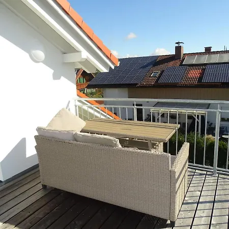 Sunny House, 2 Residential Units Holiday home