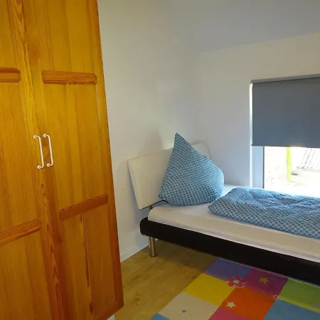 Sunny House, 2 Residential Units Holiday home *