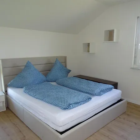 Sunny House, 2 Residential Units Holiday home
